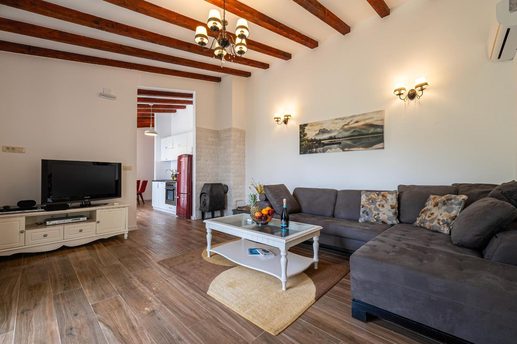 Sunset & Sunrise Villas In Stanisici-Two Villas With Common Pool Budva Dış mekan fotoğraf