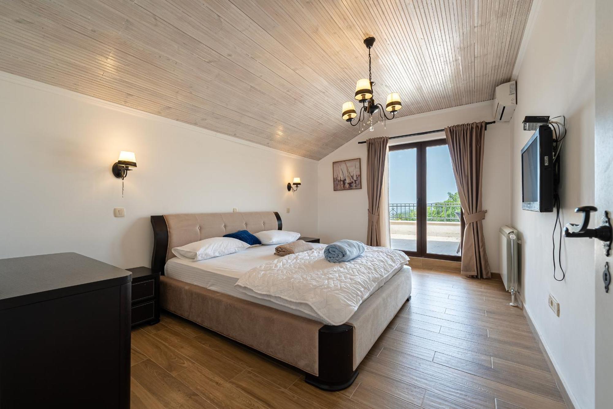 Sunset & Sunrise Villas In Stanisici-Two Villas With Common Pool Budva Dış mekan fotoğraf